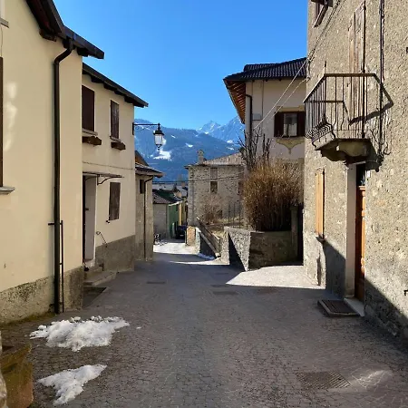 Mansarda Corno D'aola Apartment *