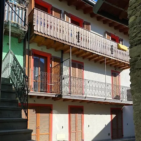 Apartamento Mansarda Corno D'aola